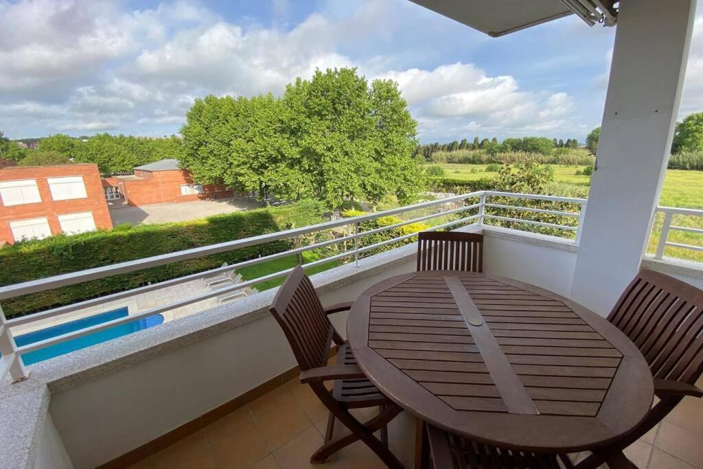 Apartamento Completo Muy Cerca Del Centro Ideal Para Familias Con Piscina Figueres  Exterior photo